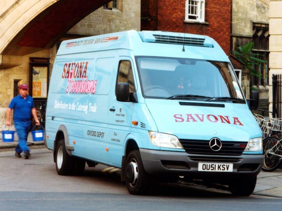  Mercedes-Benz Sprinter Van 2000 года  (UK) (фото 4 из 11)